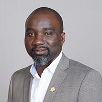 Tomilola Kolade, MD